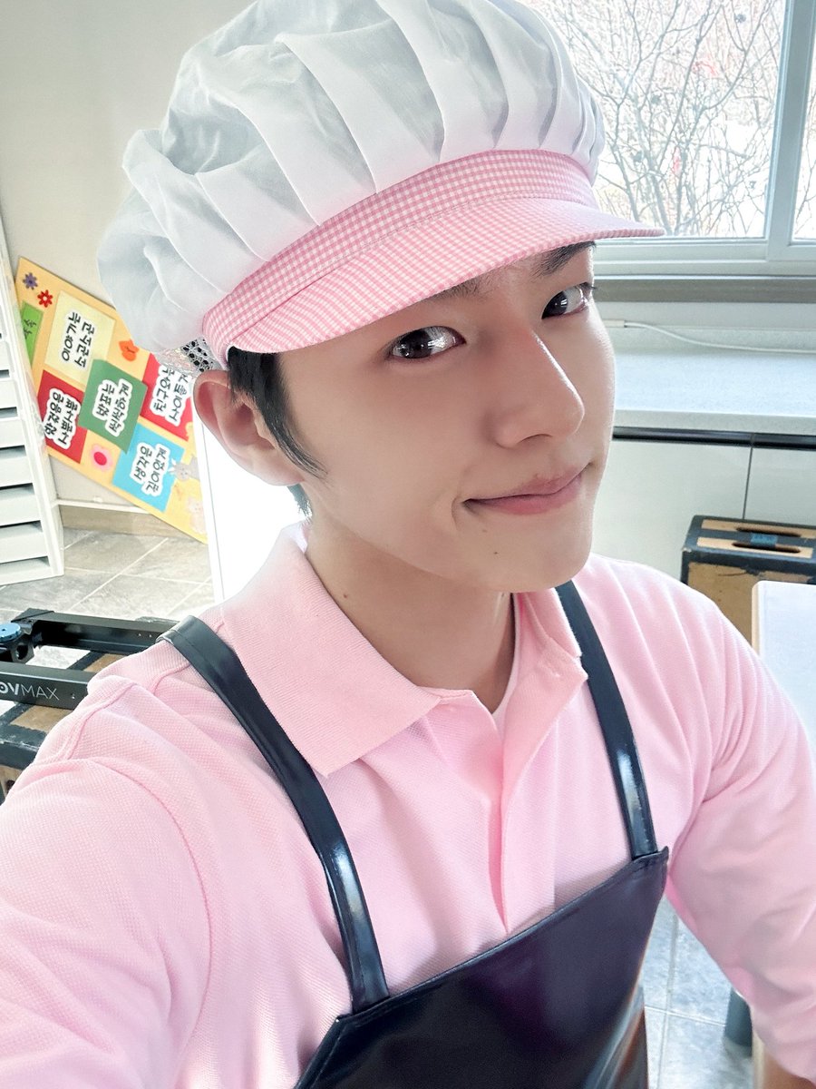 GHOST9OFFICIAL's tweet photo. [📸]

지천이 셀카 기다렸지?

#GHOST9 #고스트나인
#LEEJINWOO #이진우
#심우면연리리 https://t.co/k6TF6Rksfz