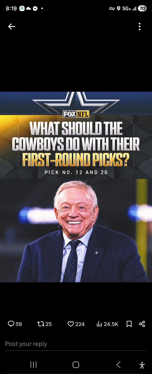 WayneT8873's tweet photo. @NFLonFOX Defense and trade this guy to free agency!!!!!! https://t.co/XJTEareitb