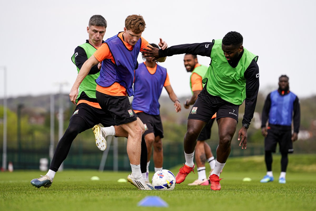 Barnet FC 🐝 tweet media