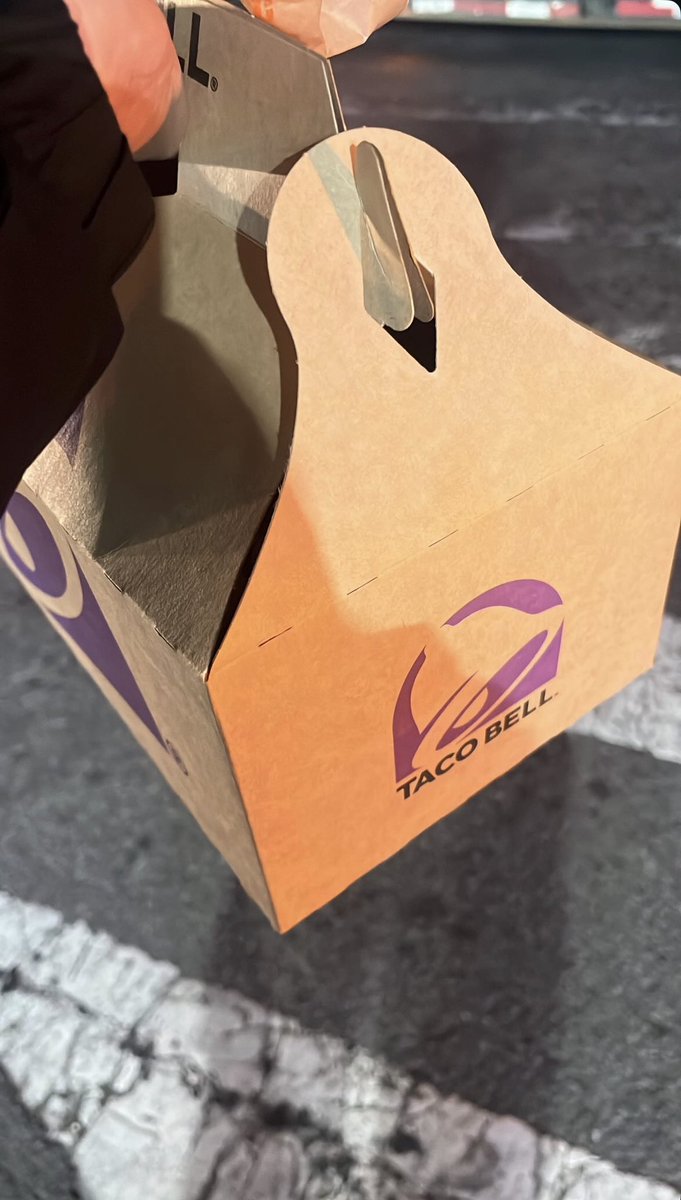 sal ⚡️ tweet media