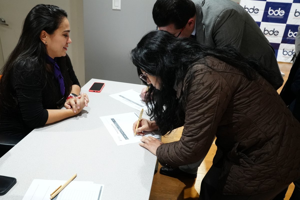 Banco de Desarrollo del Ecuador B.P. tweet media