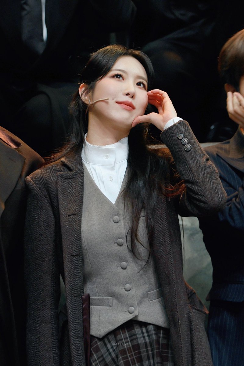 오모리 tweet media