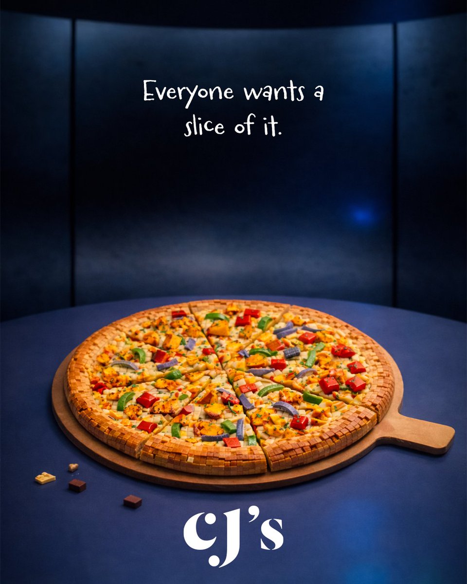 CJs__256's tweet image. Everyone wants a piece.
Some chase it.
Some order it.
#cjs #apiece #chicken #pizza #cake #burger #fyp