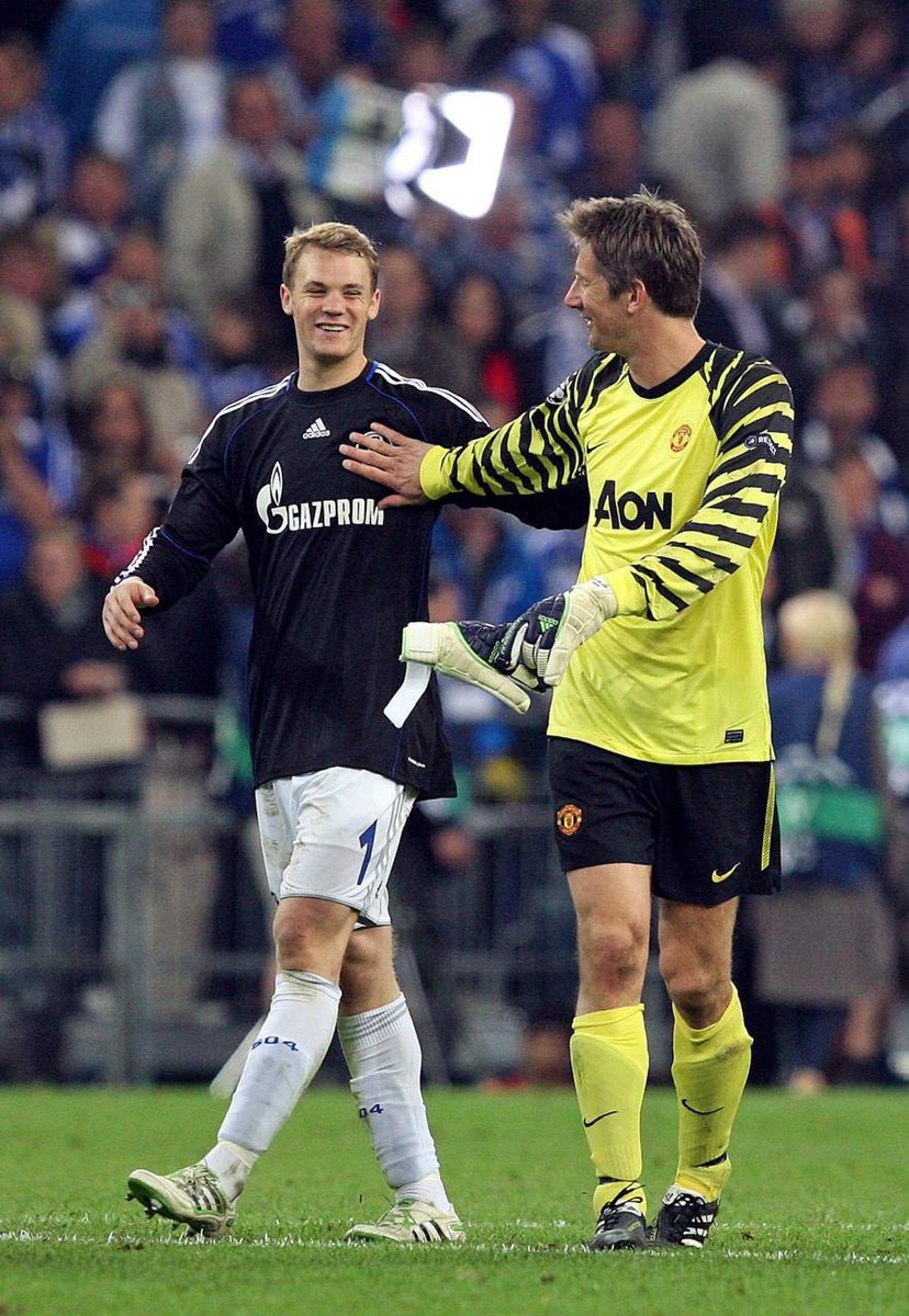 Edwin van der Sar tweet media