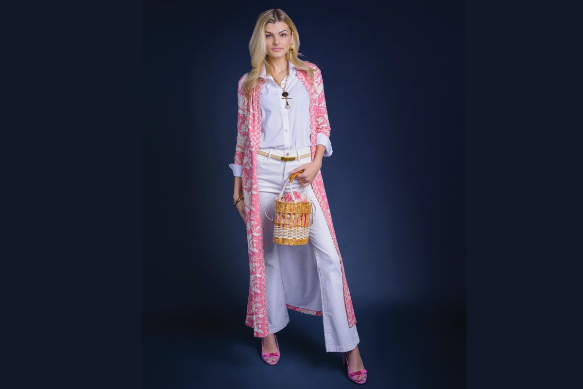 MainLineToday's tweet image. In need of outfits for spring races? Whether you're headed to Radnor Hunt or a Derby party, these looks bring the compliments! Link in first comment. 

#mainlinetoday #fashion #races #steeplechase