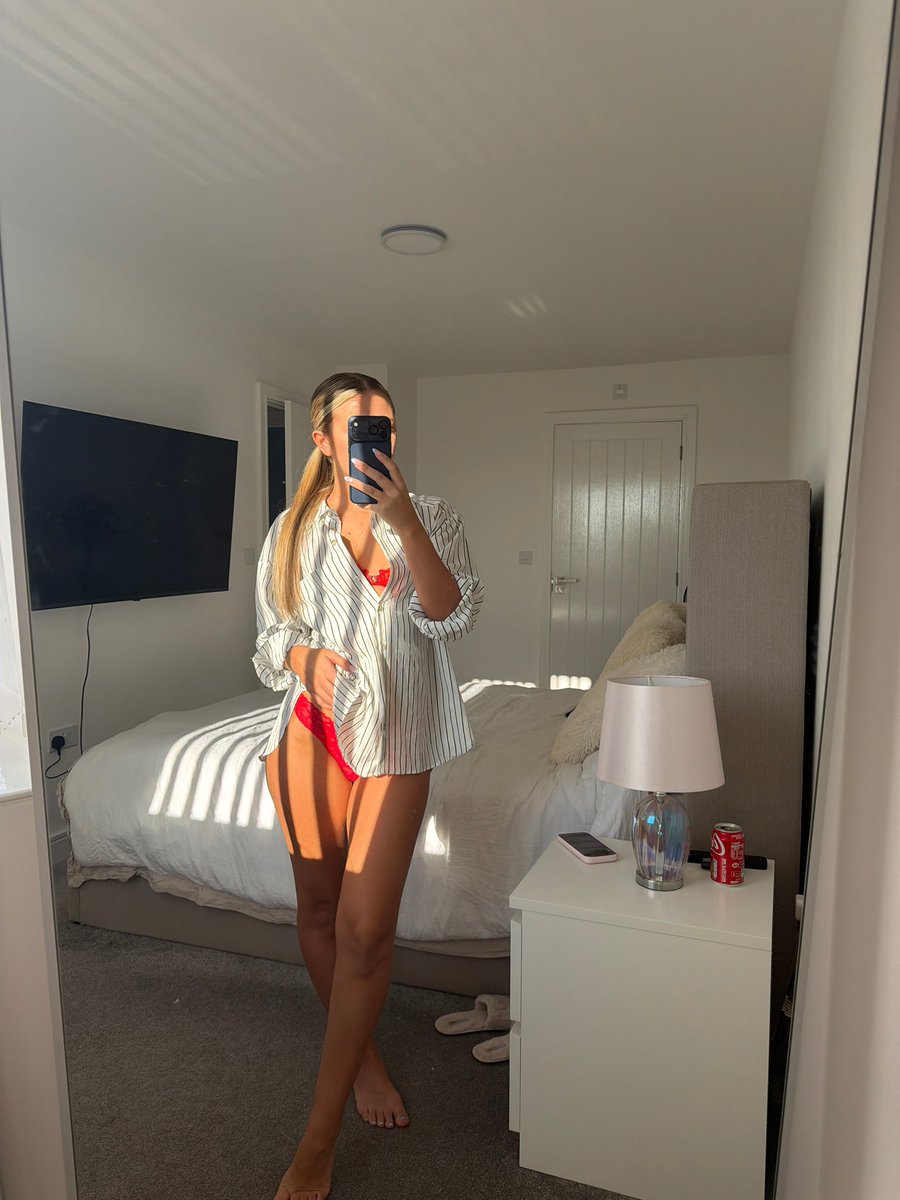 Chloe Adams tweet media