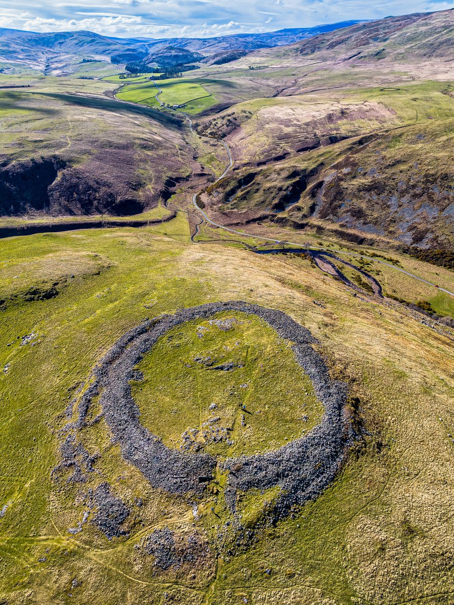 Mark Hume tweet media