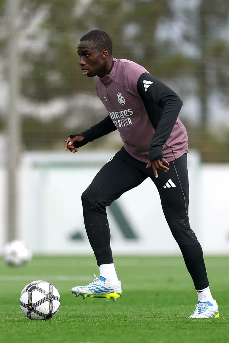 Seputar Real Madrid tweet media