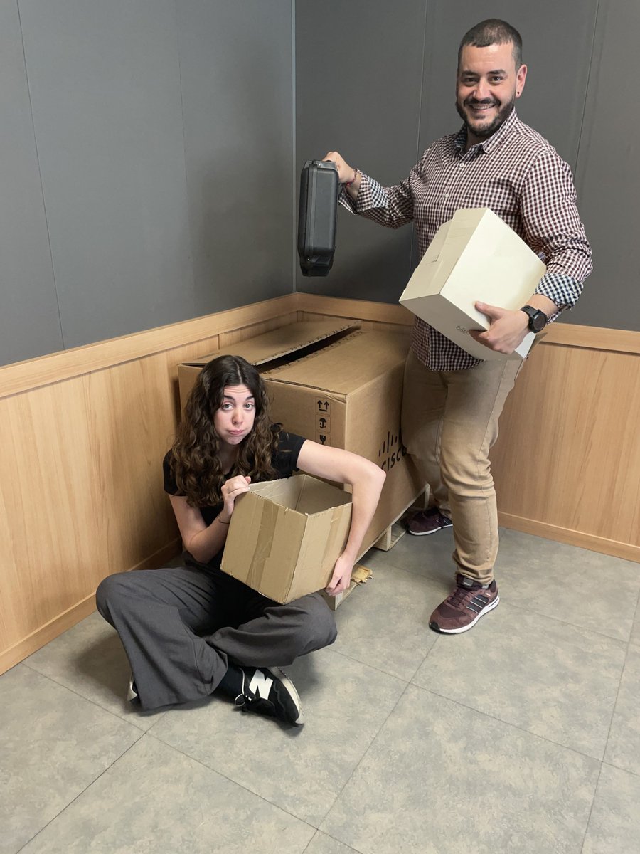 Me Pones tweet media