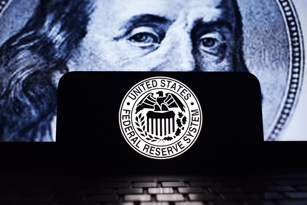 jeff_tobert's tweet photo. U.S.February PCE data is expected to come in above forecasts,with a rebound in goods prices excluding energy emerging as a new driver of inflation. As inflation continues to run above the 2% target,the Federal Reserve may hold rates steady for a third consecutive meeting in April https://t.co/YFcTDO4QaP