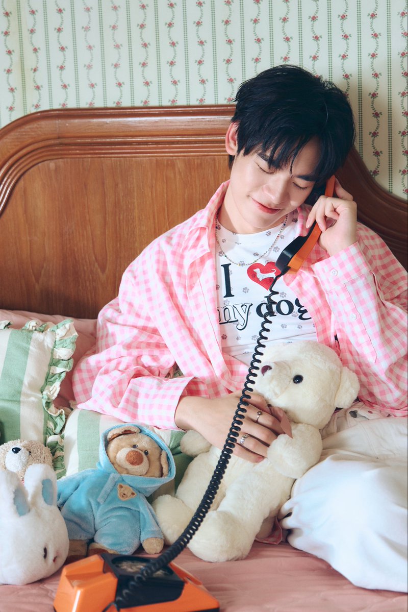 ivy ୨ৎ dwy tweet media