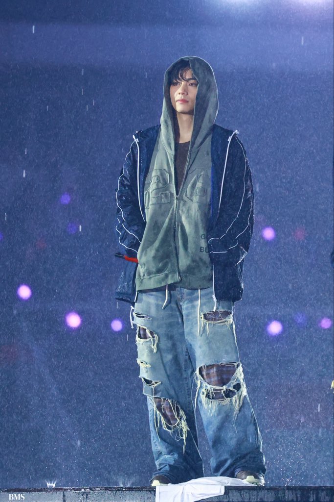 ByMySide∞KookV tweet media