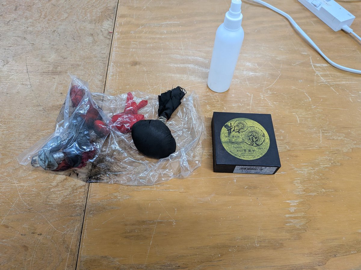 koukoken305's tweet photo. 明日の日常活動は拓本体験を行います。
遺物を観察して行う、考古学でも意味のある活動です。是非参加してみて下さい✨️
#考古学　#新歓 https://t.co/CiXpLPQbLR
