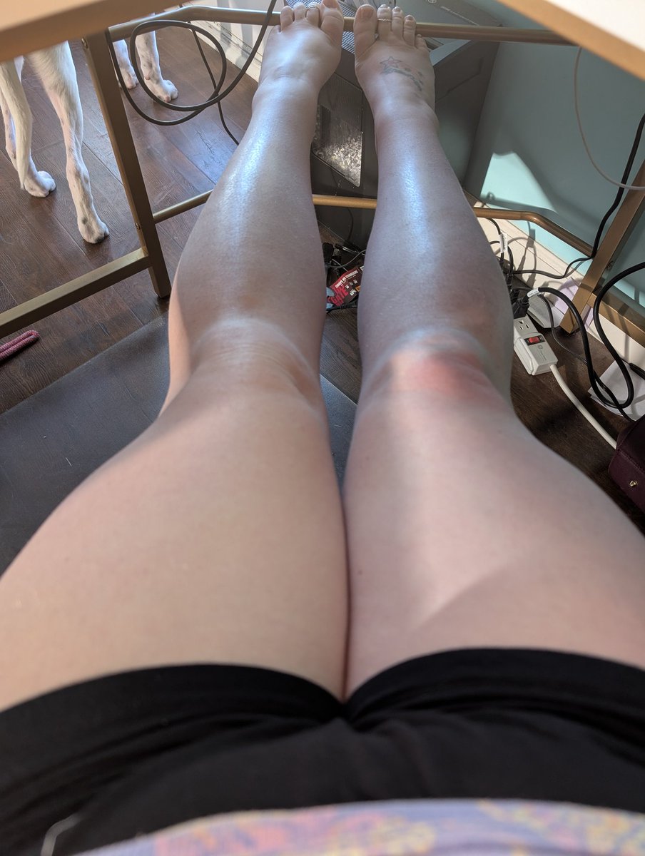 Julie ✨ tweet media