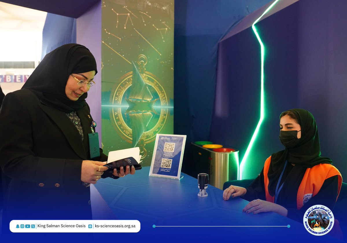 KS_ScienceOasis's tweet photo. يتيح معرض “رحلة الكمّ” للزوار فرصة استكشاف المسار التطوري لعلم الكم، من الأفكار التأسيسية الأولى وحتى أحدث التطبيقات التي تقود مستقبل التقنية. ⚡✨

سجّل الآن وابدأ رحلتك في عالم الكم: https://t.co/iQWzaoZ4Fl

@KACST 
@C4IR_KSA 

#WQD2026
#اليوم_العالمي_للكم
#رحلة_الكم
#رحلة_الكم_واحة_الملك_سلمان