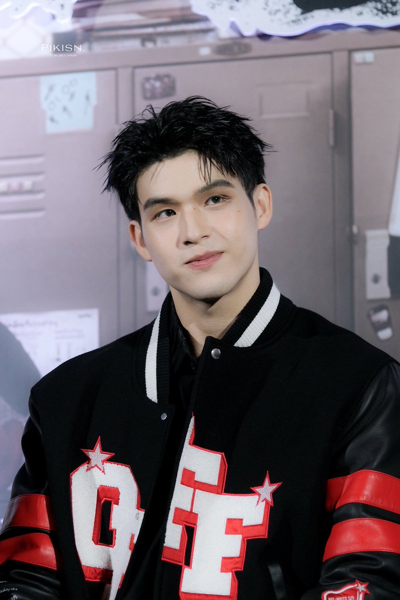 pikisn — ☁️. tweet media