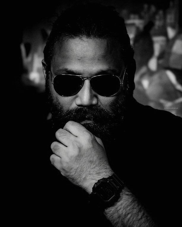 ︎ ︎venom tweet media