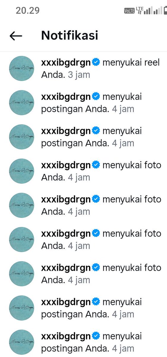 Vicky🍀 tweet media