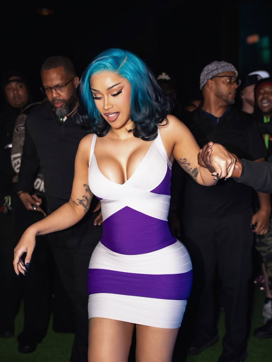 ًWave Checkers tweet media