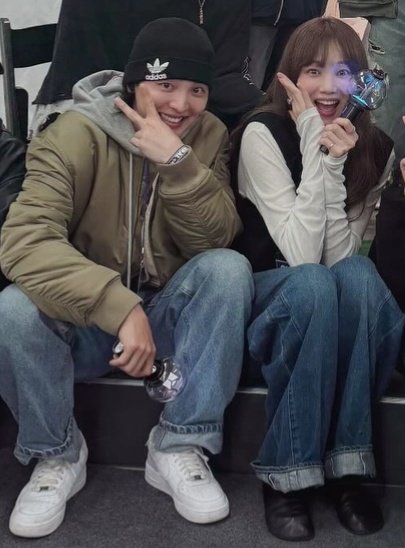 kang nutria🍉 #InYourRadiantSeason tweet media