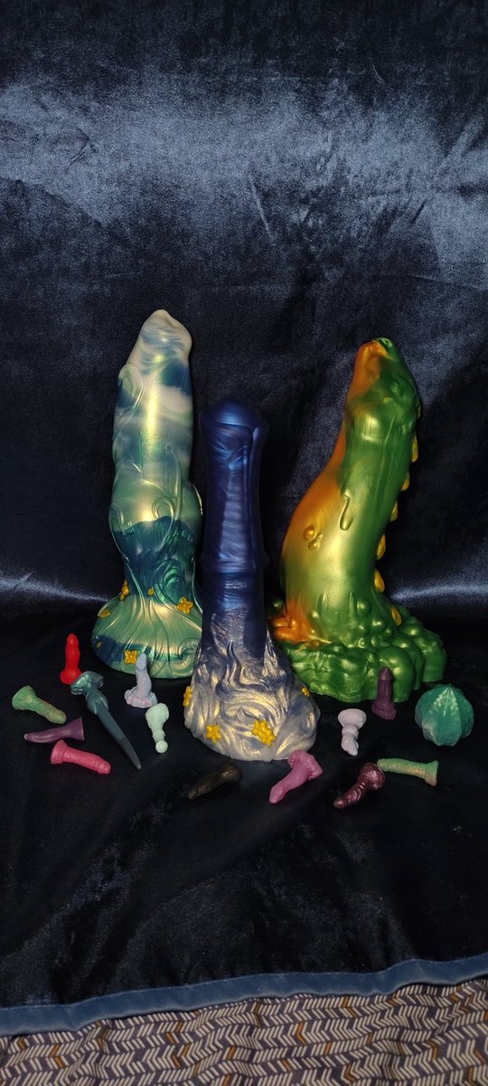 New toys by <a href="/FieryFaerieToys/">FieryFaerie</a> 🔥
They are absolutely gorgeous 😍 
Testing soon 🙈