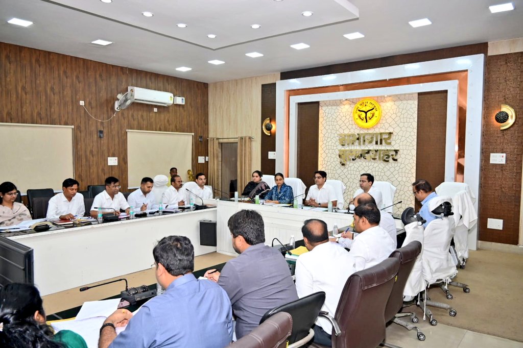 DEO Bulandshahr tweet media