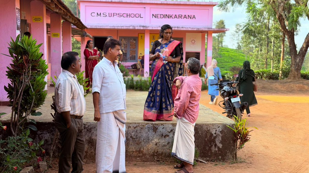 Collector Wayanad tweet media