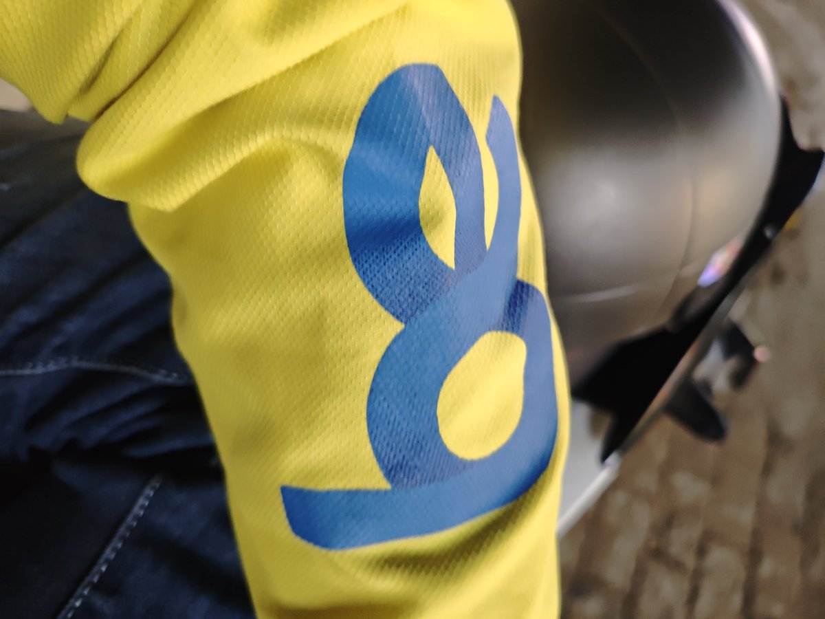 Thủ đức ế quá
Ai giả bộ làm khách tui chở đi dạo mát nề