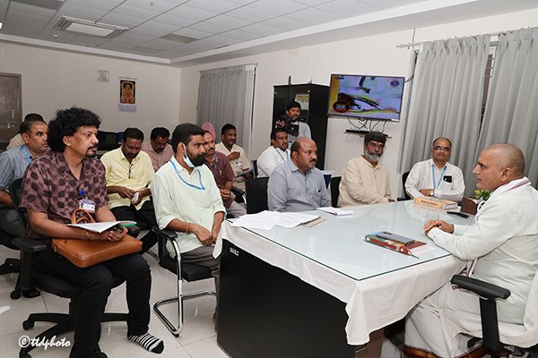 Tirumala Tirupathi Updates tweet media