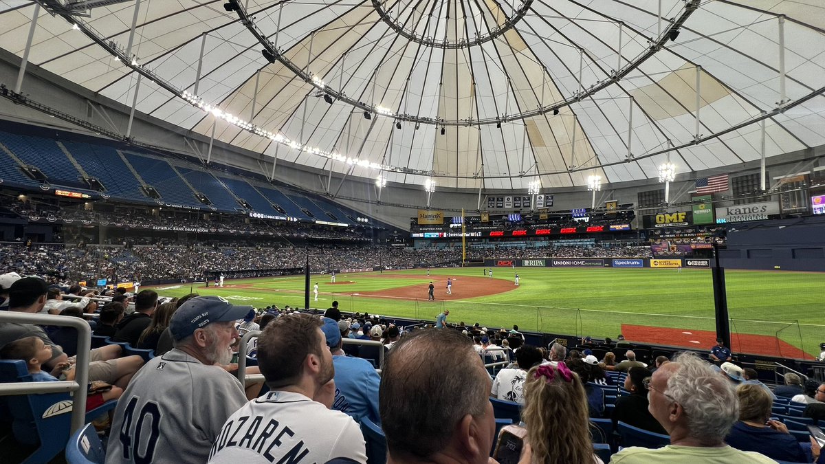 Manny Martinez tweet media