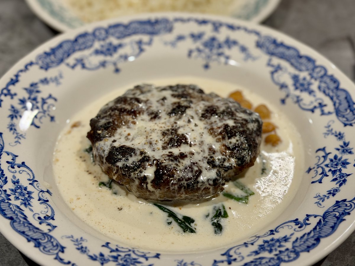 【福岡グルメ】フードライター・デビ高橋 tweet media