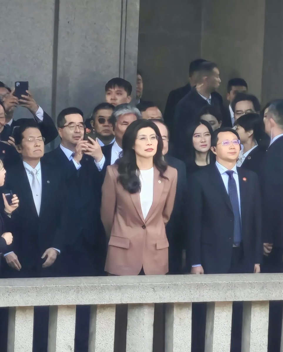 philip li tweet media