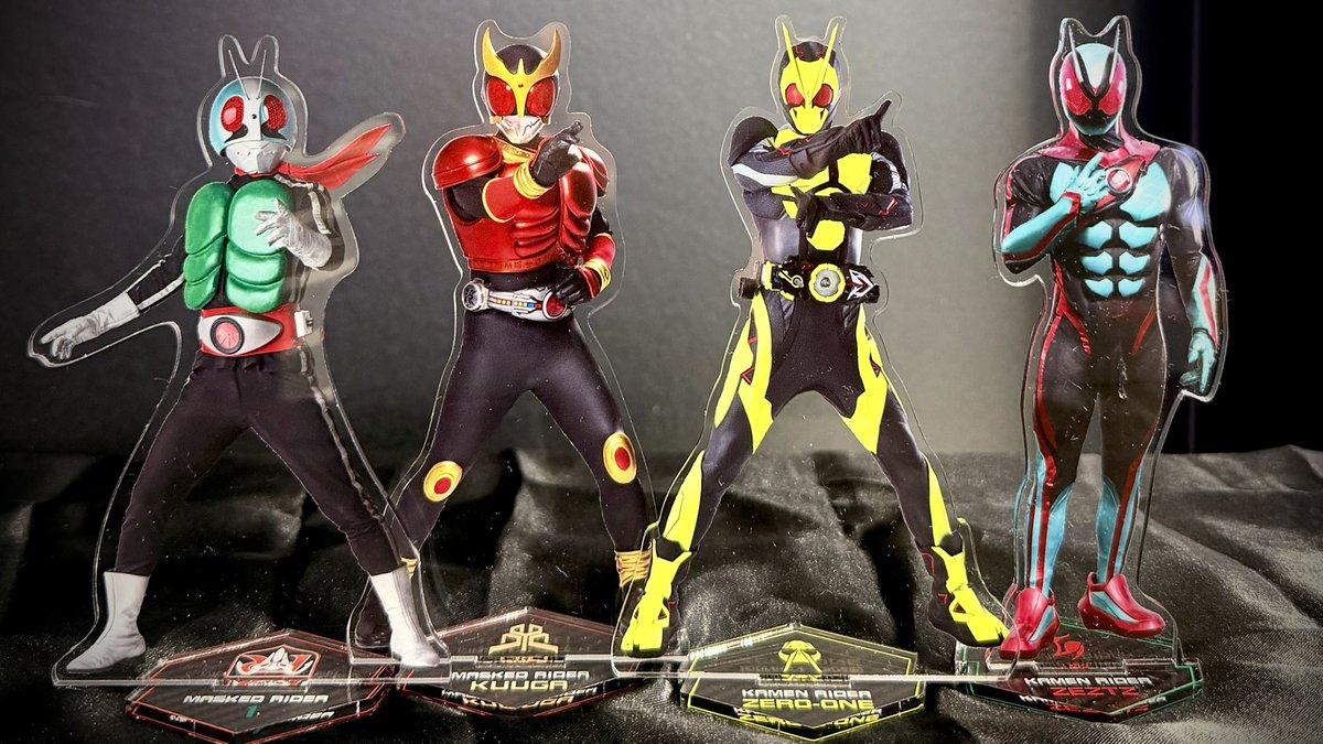 仮面ライダーストア tweet media