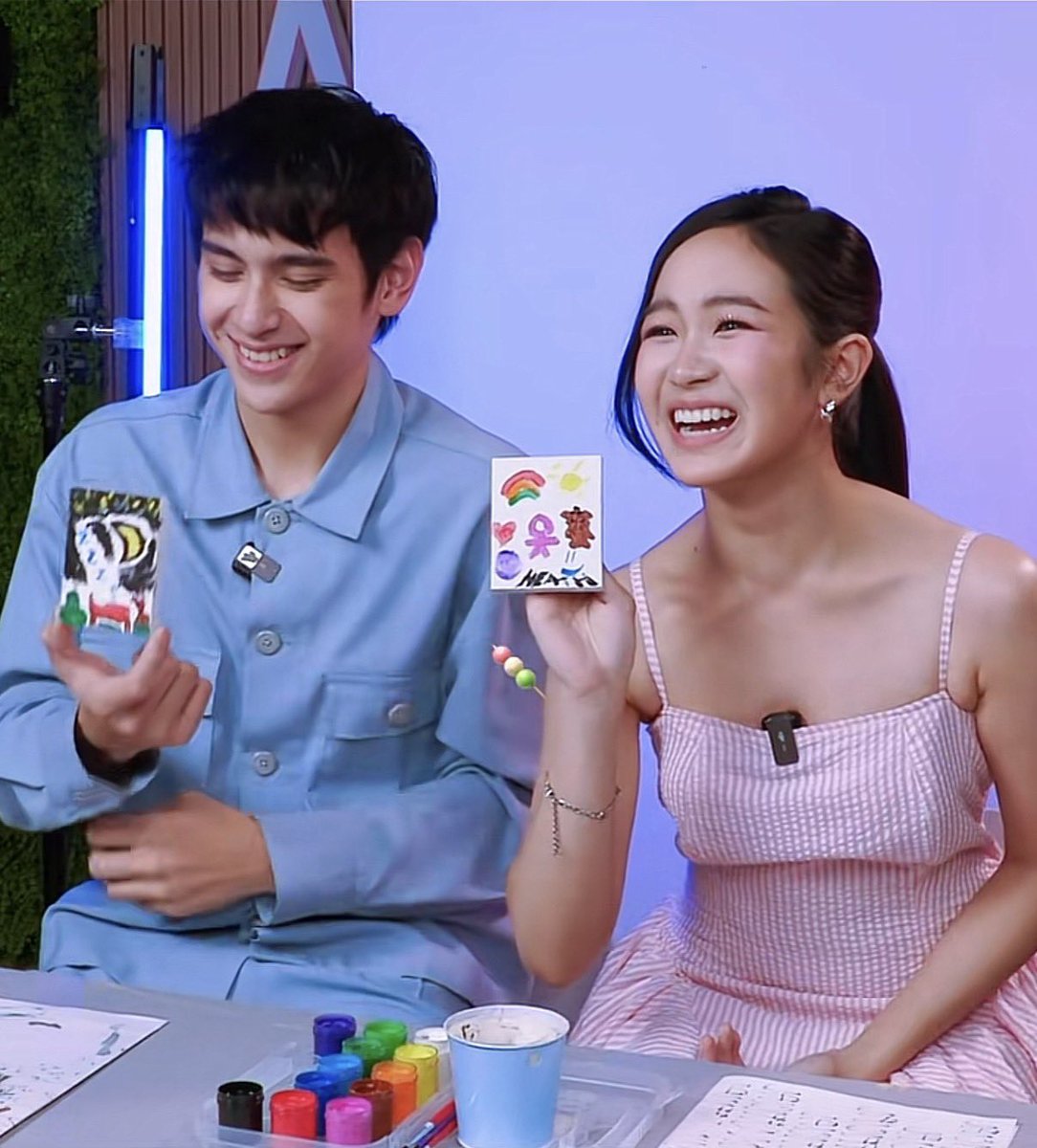 cap & heath enthusiast tweet media