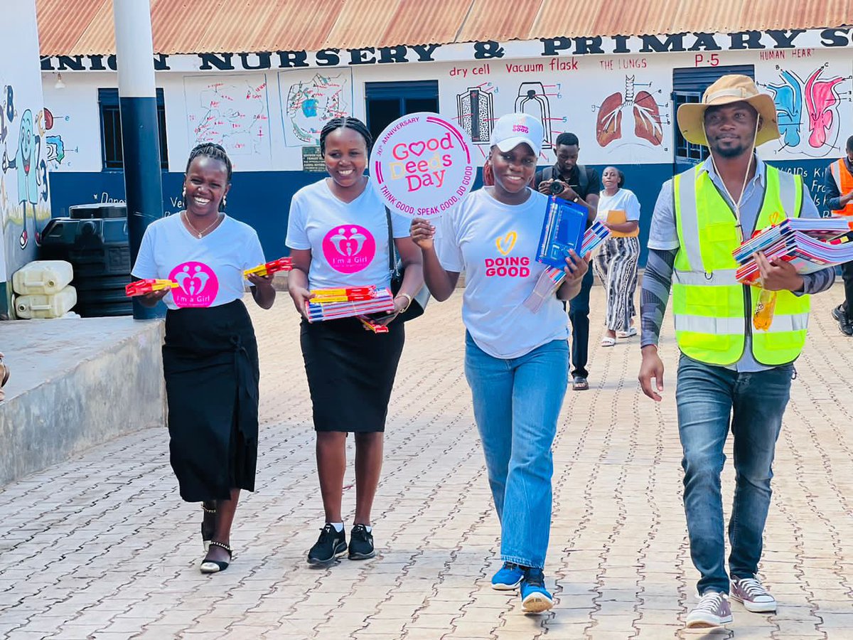 AmCharity2099's tweet photo. #doinggoodtogether  Today we reached out and blessed children in kasokoso.
From sharing scholastic materials with eager young minds to spreading smiles and hope, every moment reminded us why we do this.Doing good is not just an act it’s a commitment to change lives. https://t.co/1Q0WUHCfCS