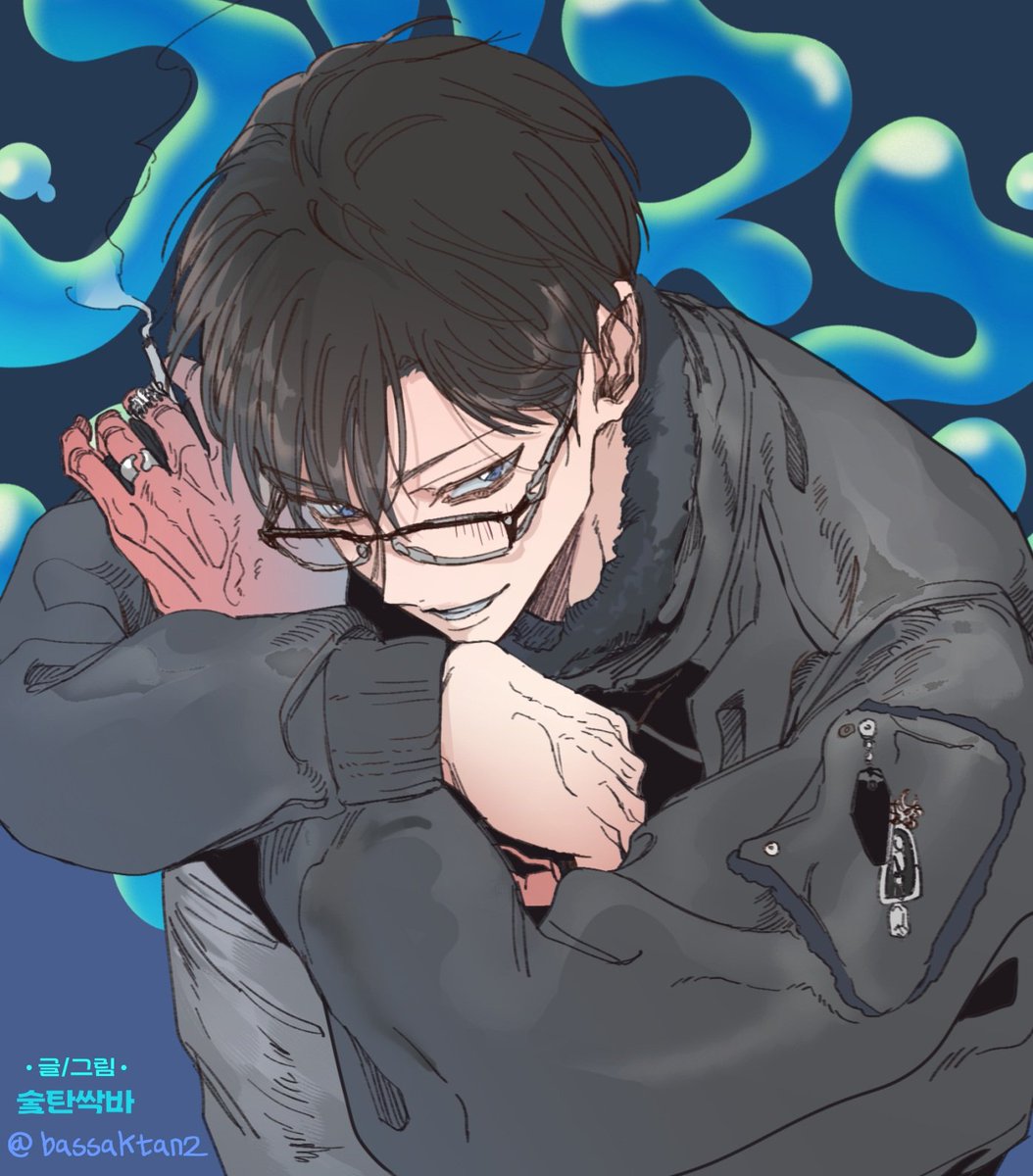 바싹탄숯🕷 tweet media