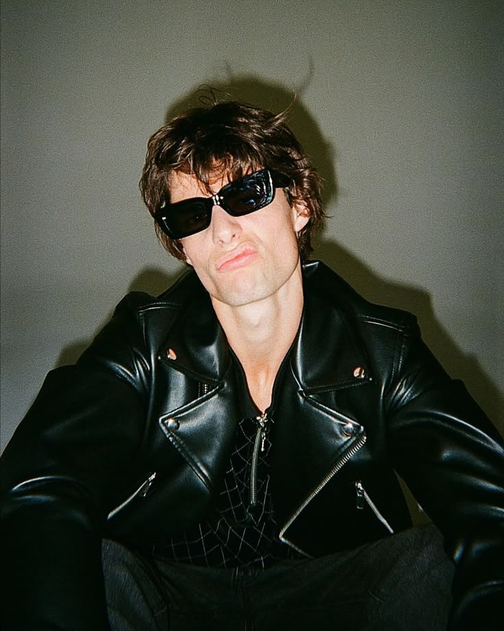 𝒂𝒓𝒕𝒖𝒓. tweet media