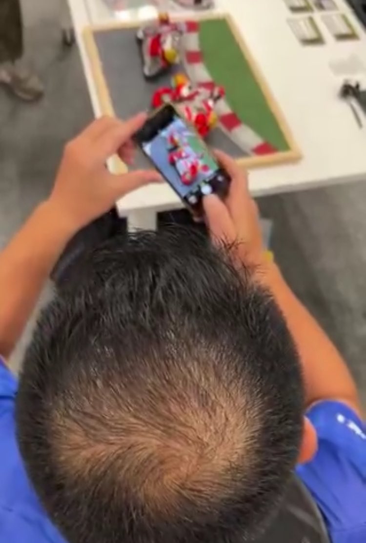 ヘルニアライダー tweet media