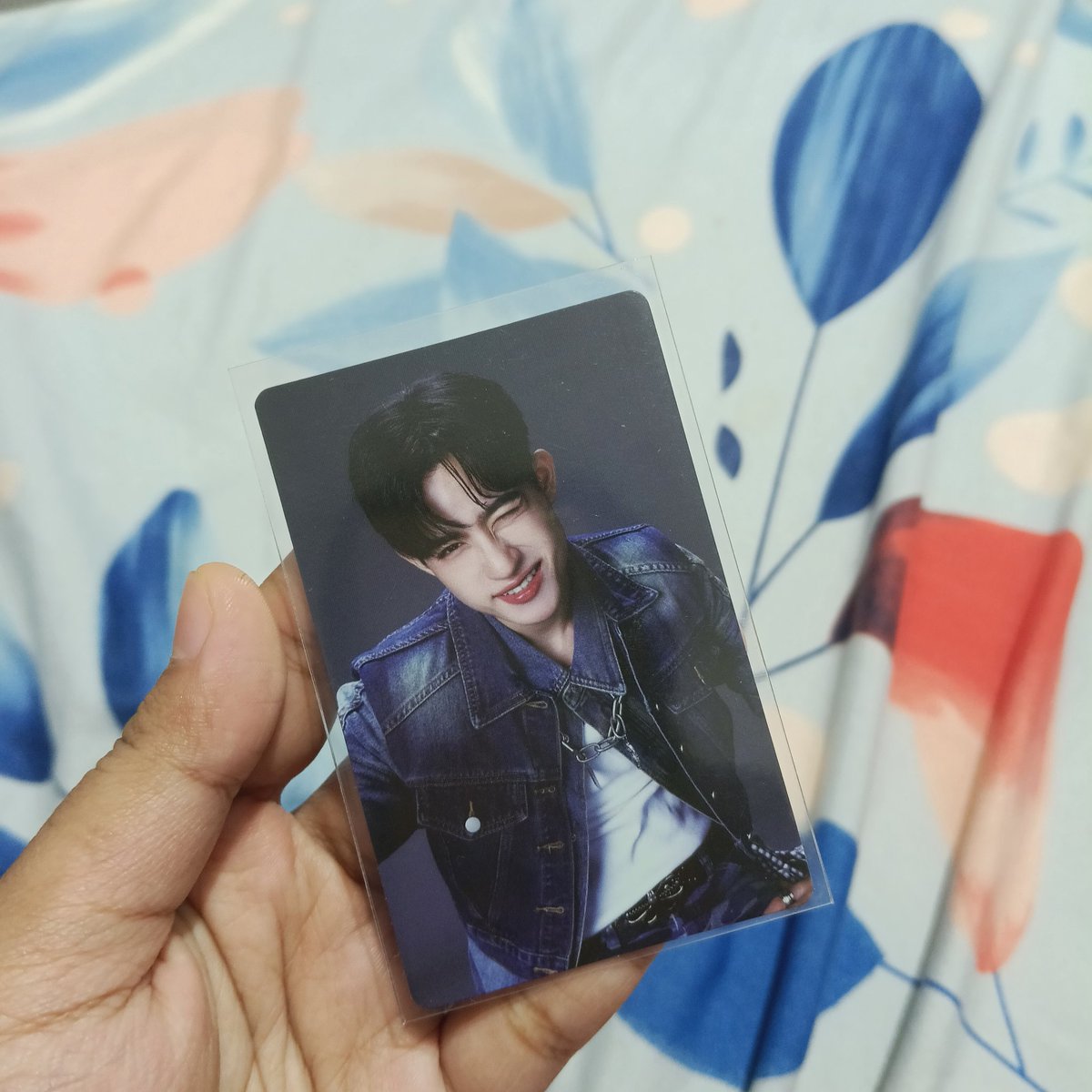 ella || when oranges fall🍊 tweet media