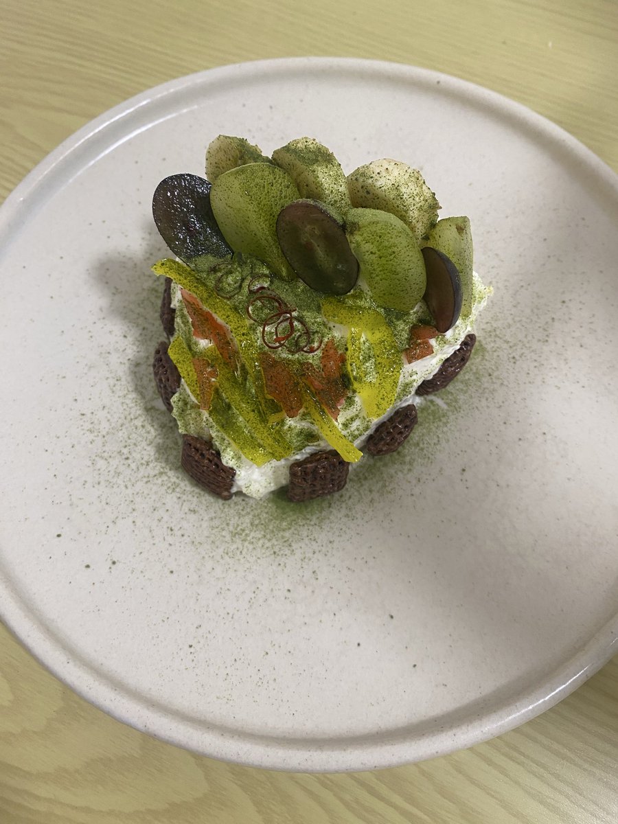 桜花マイル tweet media