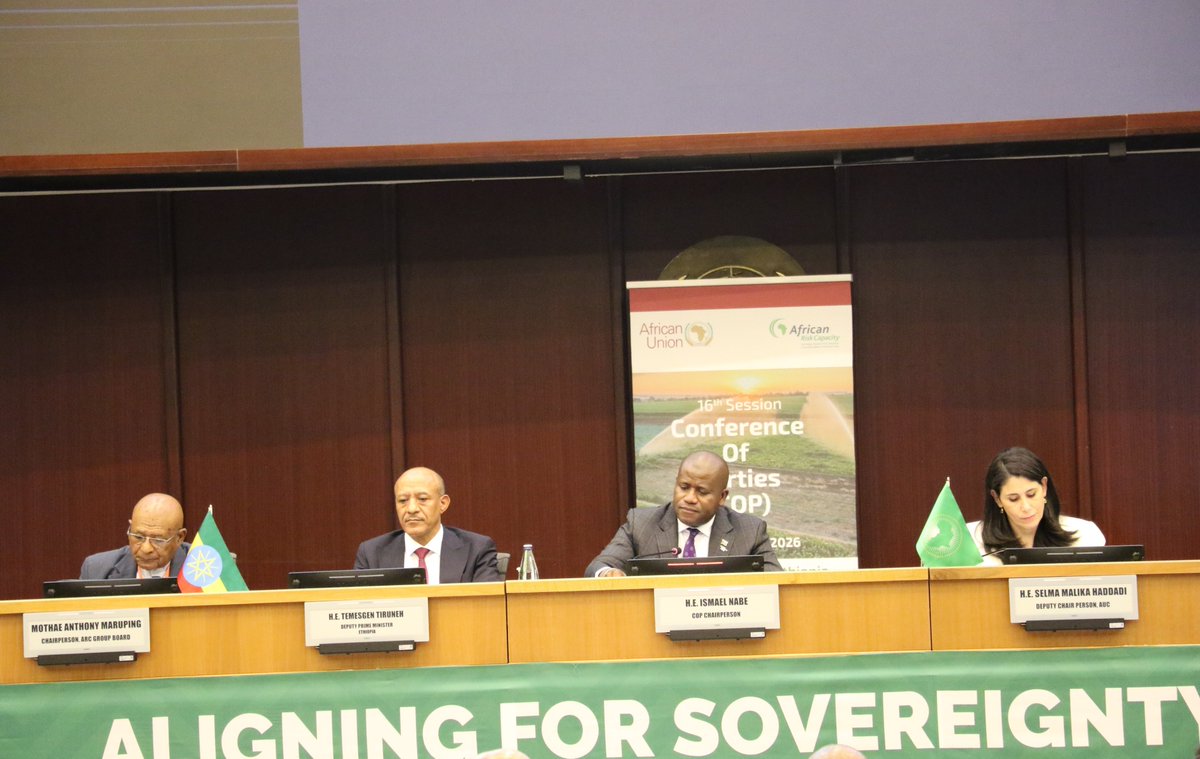UNEthiopia's tweet image. #HappeningNow at the 16th African Risk Capacity Conference of the Parties in #Ethiopia🇪🇹, @UNEthiopia Head a.i., @GbaydeeDoe, underscored that African solutions for African risks are not optional — they are essential for resilience, stability, and dev't

⏩bit.ly/47SfOOd