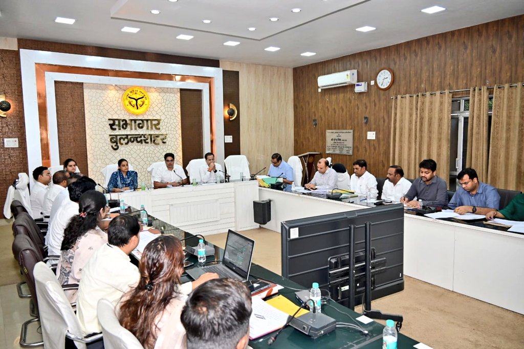 DM Bulandshahr tweet media