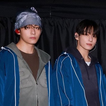 tae’s muscles⁷ tweet media