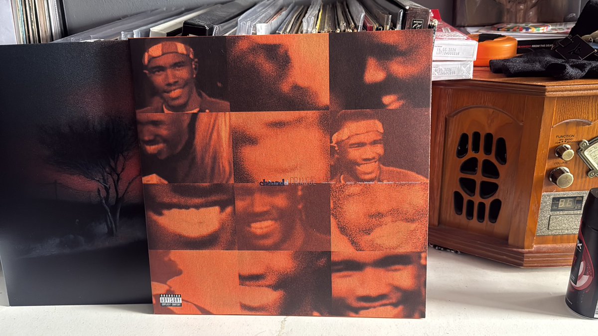 AppleHedJaxon's tweet image. Look what came through the door today 👀 #frankocean