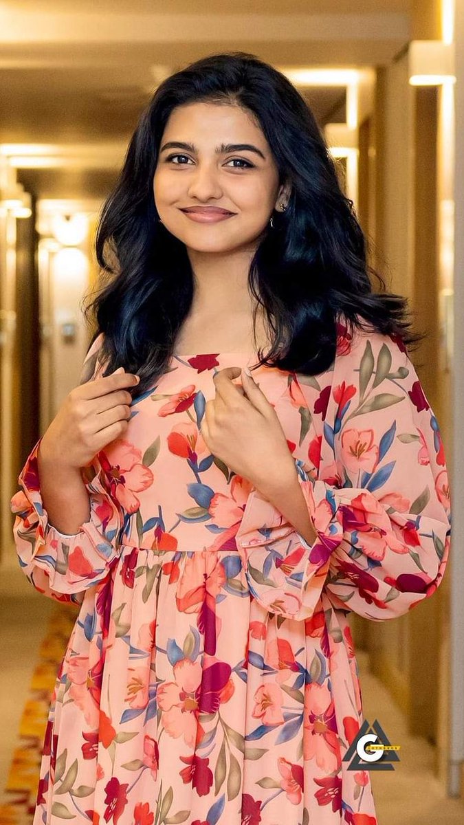 anjanasammu's tweet photo. She is so cute ❤😍 Smile 🫶🏻

Mamitha baiju ❤😚 https://t.co/Gzgh8UKubN