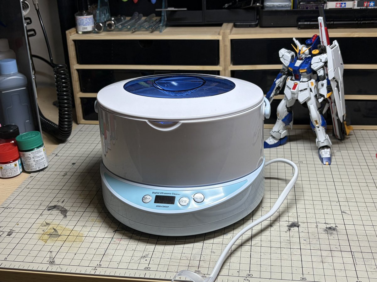 leia_66's tweet photo. 超音波洗浄機届いた！
週末には塗装できそう！ https://t.co/Kk8CgLaB7D