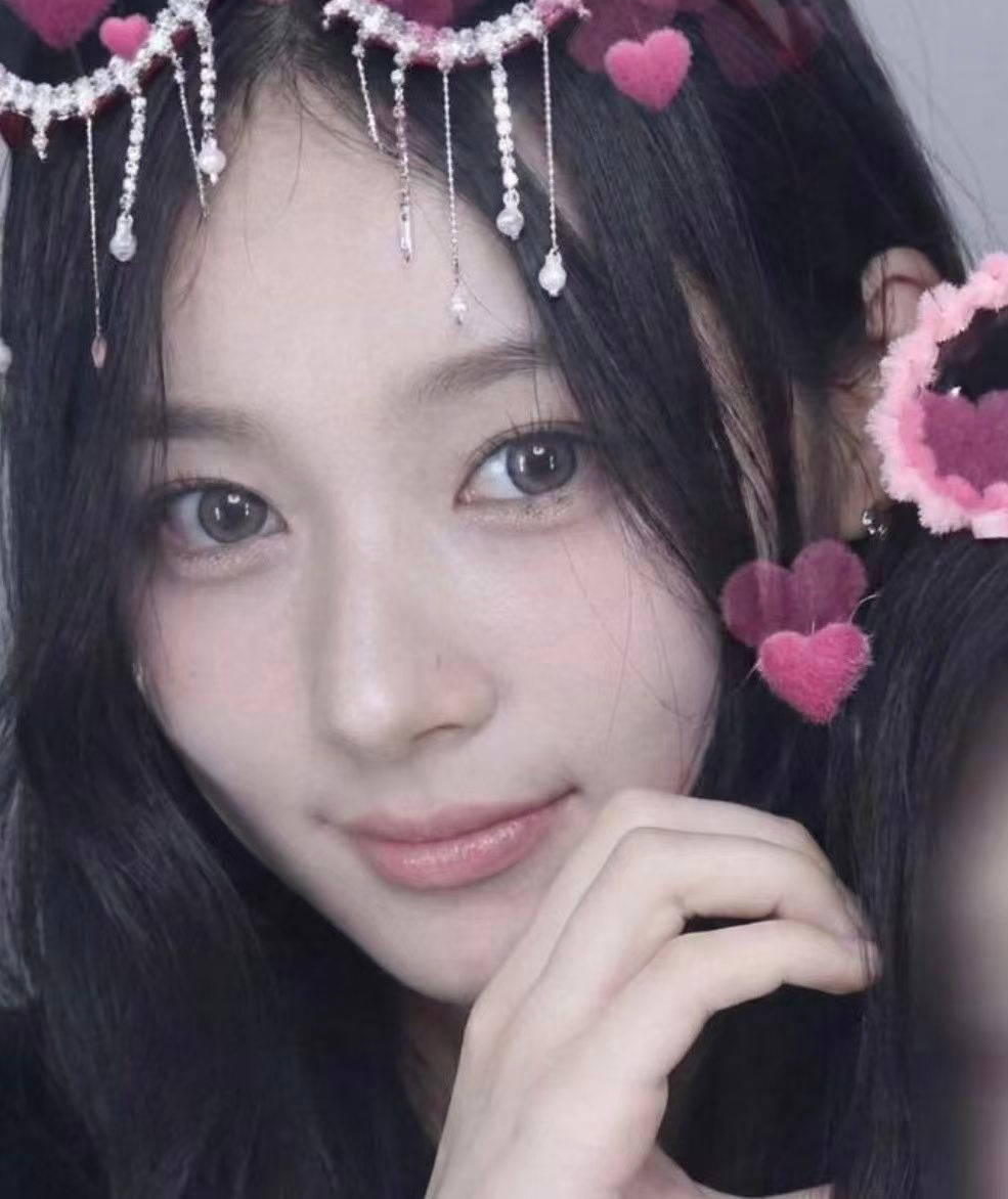 ako pics tweet media