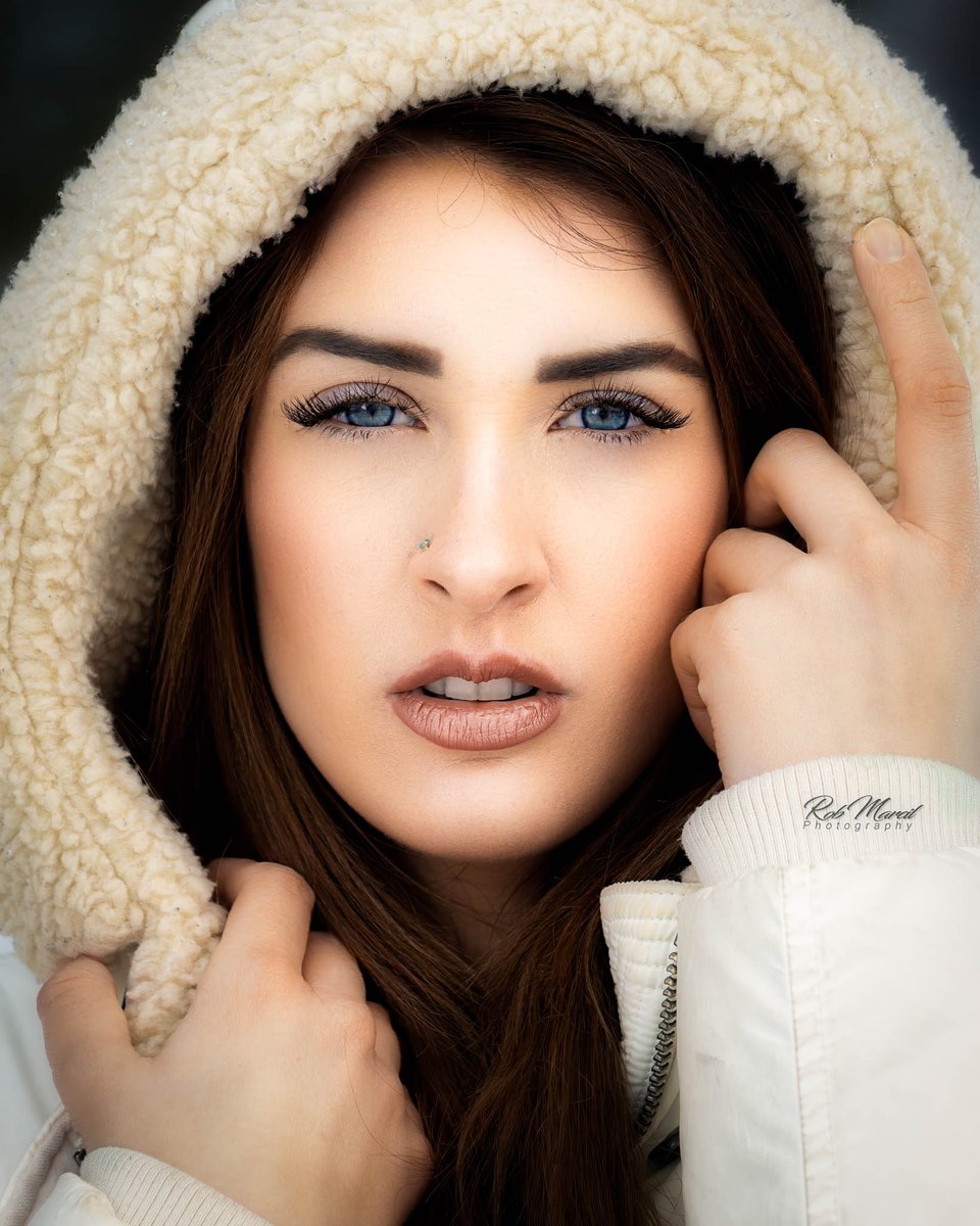 robmarcil's tweet photo. Beautiful Amy. https://t.co/jnpFXSqnBD