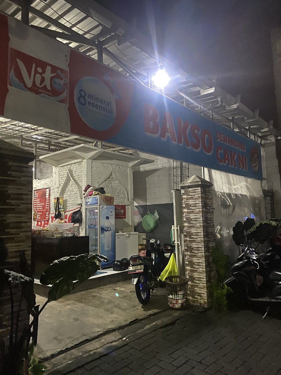 Alten Hofstrasse tweet media