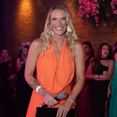 Livianweber's tweet photo. #NovaFotoDePerfil https://t.co/yHzPKUxOeg